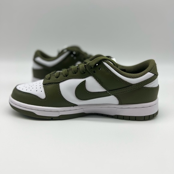 Nike Dunk Low Medium Olive - Picture 2 of 5